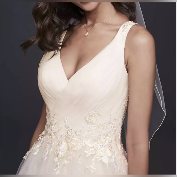 David’s Bridal Ivory/Champagne Appliqué Glitter Tulle A-Line Dress Style #WG3930 - Picture 3 of 15